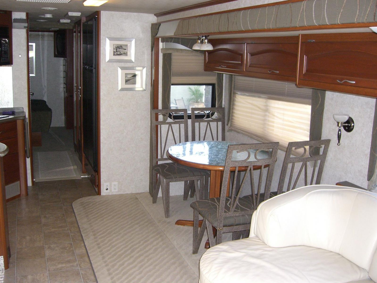 2002 Pace Arrow 37A