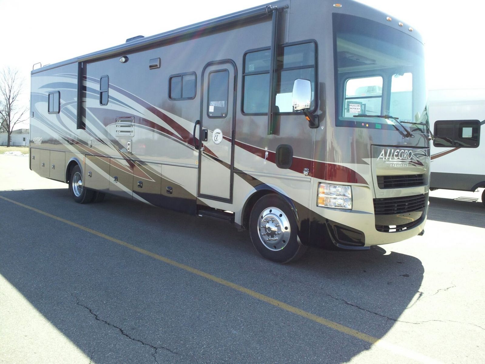 2013 Tiffin Allegro 36LA