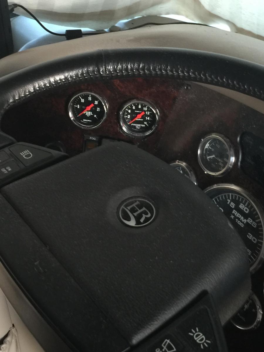 Fuel pressure and Exhaust temp gauge