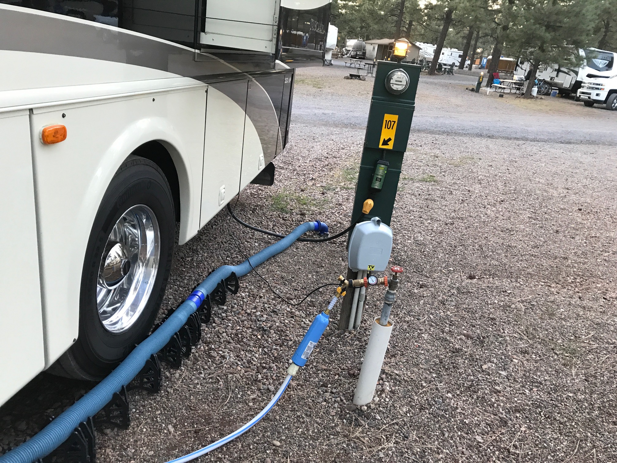 Newbie Water Tank & Black Tank Flush Question - Water and Holding Tanks -  FMCA RV Forums – A Community of RVers